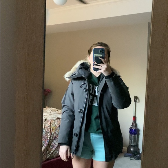 SOLD ❤️ Canada Goose Montebello Parka - Picture 7 of 10